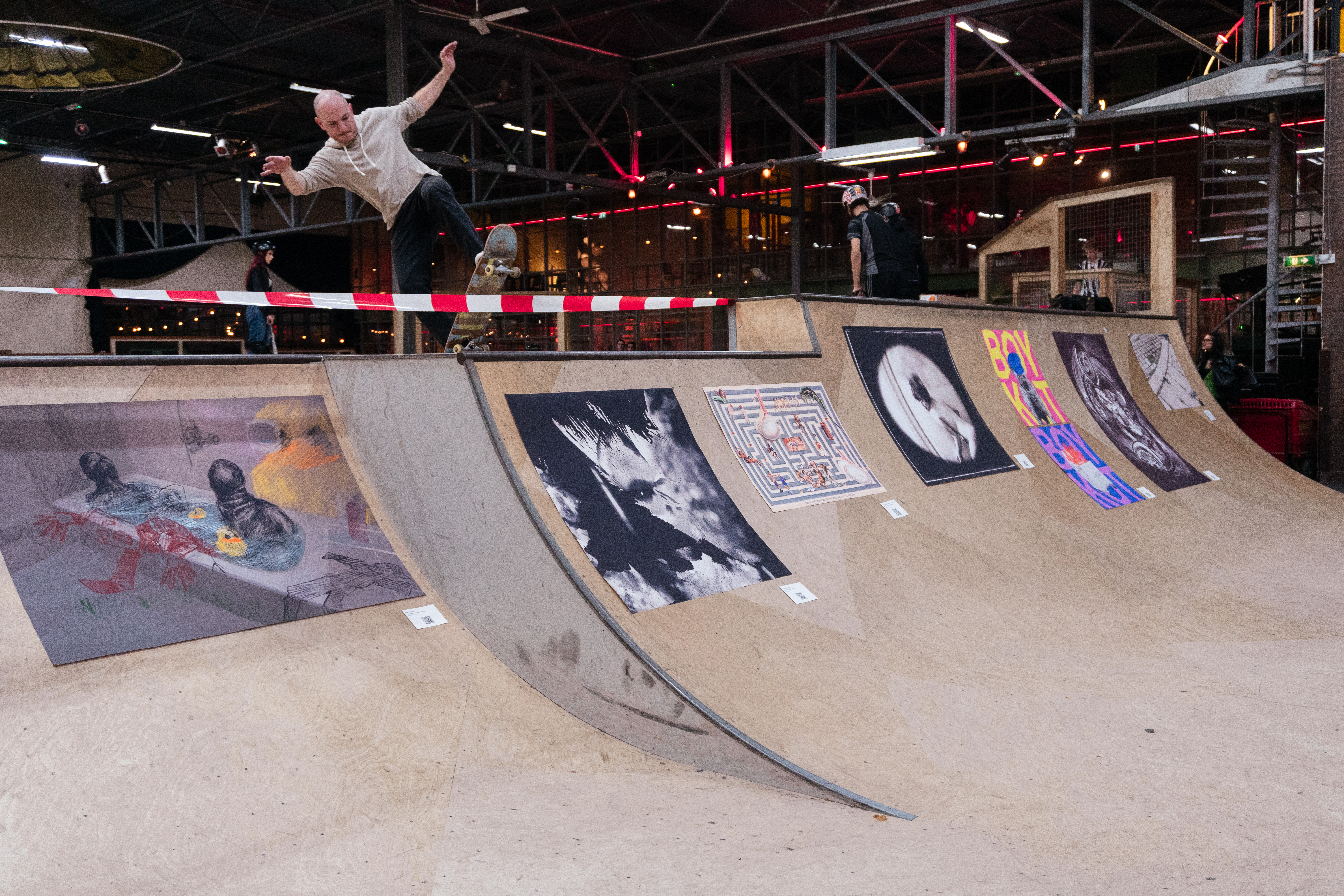 FENCES SKATE X PO ART